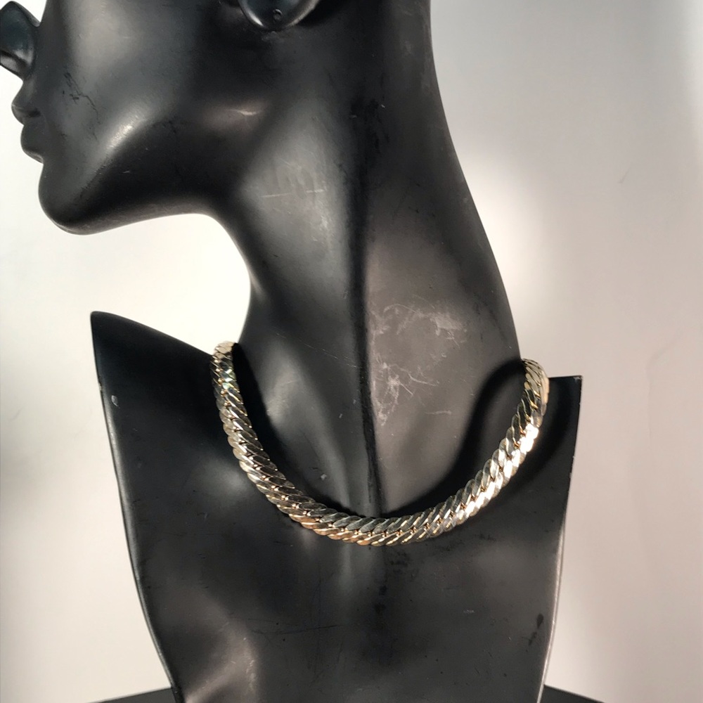 Vintage Reinad 15” gold tone choker